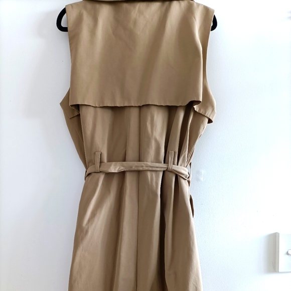Cue - sleeveless trench size 12 - Picture 3 of 7